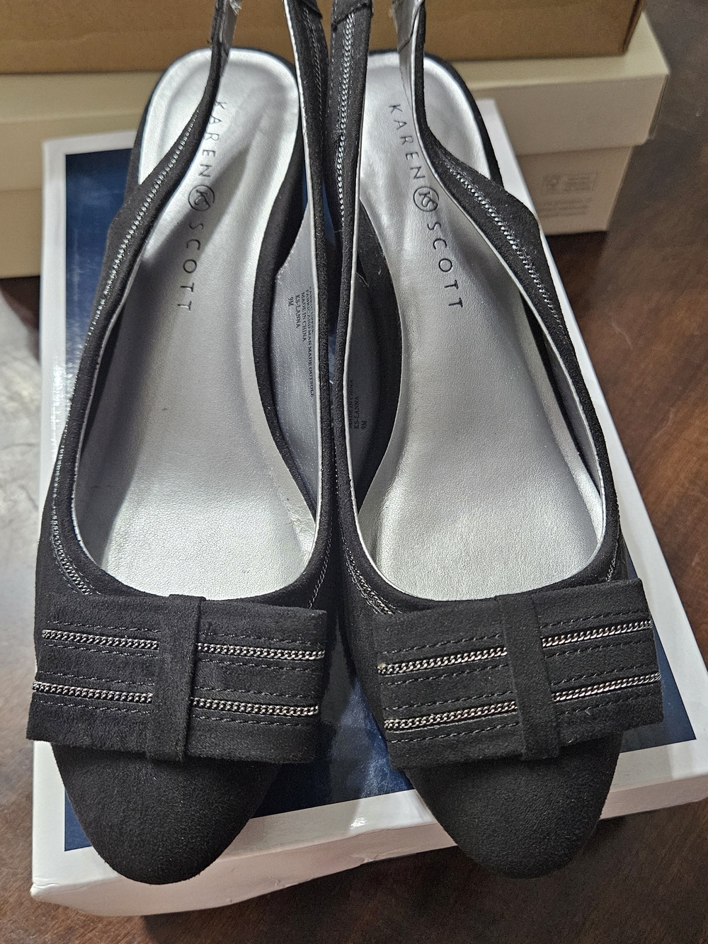 Karen Scott Black Suede Slingback Ballet Flats with Chain-Trim Bow
